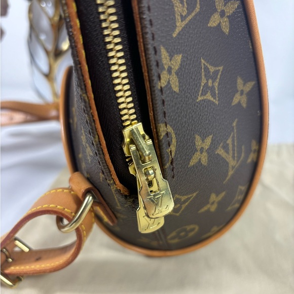 Amazing Rare Louis Vuitton Ellipse Backpack Sold - Picture 9 of 16